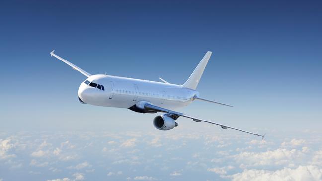 635929352622573191-1360068289_plane-in-blue-sky-136397593033103901-150416160347